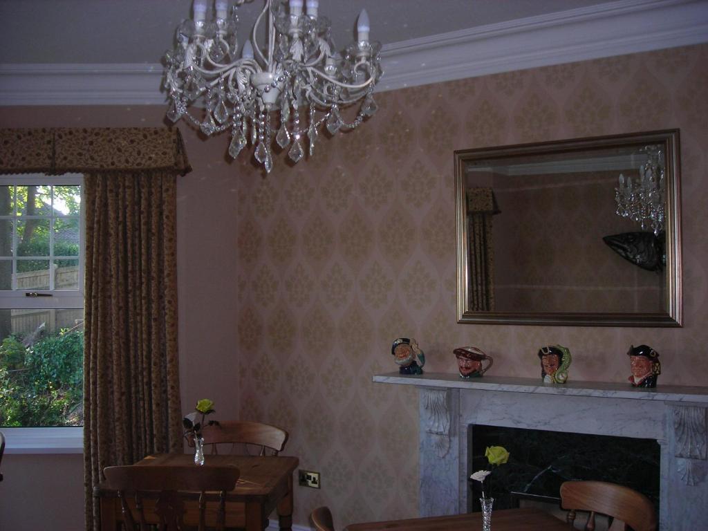 Number 97 Hotel Hastings Bagian luar foto